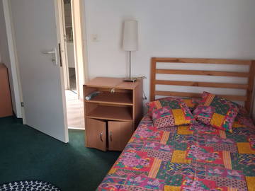 Unterkunft beim Gastgeber zur Miete in Montreux - Foto 2: Schlafzimmer-2