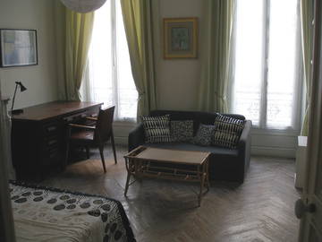 Room For Rent Marseille 27298