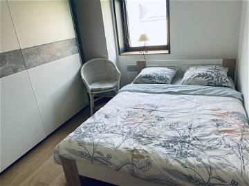 Roomlala | Chambres à Louer à Dinant Accès Facile, Et Pratique