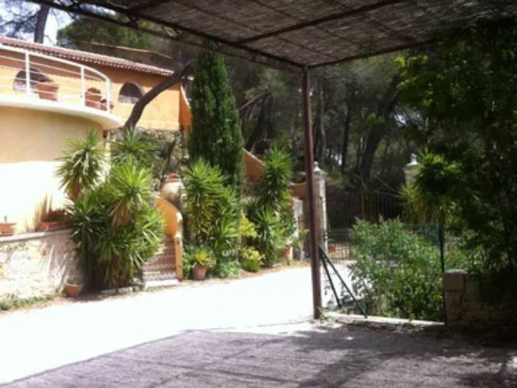 Homestay La Ciotat 486008