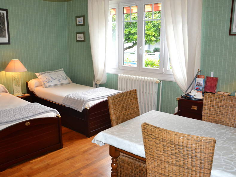 Homestay Lorient 64256-4