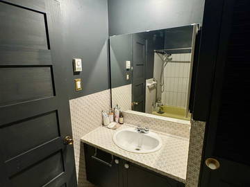Chambre chez l'habitant à louer à Saguenay - photo 4 : salle de bain-4