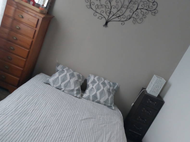 Quedarse En Casa Guénange 664043-2