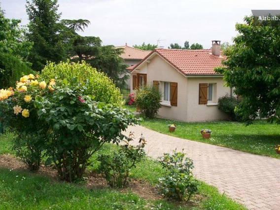 Homestay Craponne 48679-2