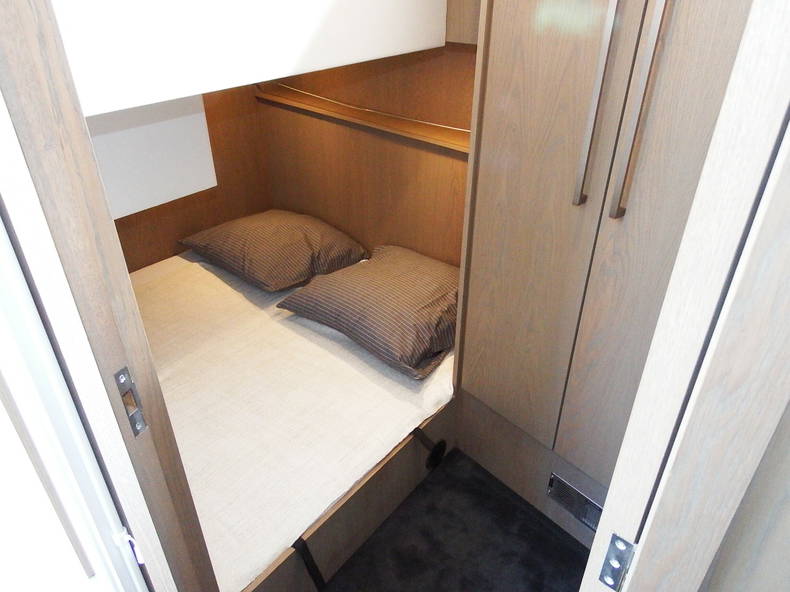 Entire Home Amsterdam 95910-1