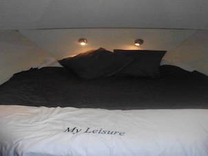 Entire Home Amsterdam 95910-3