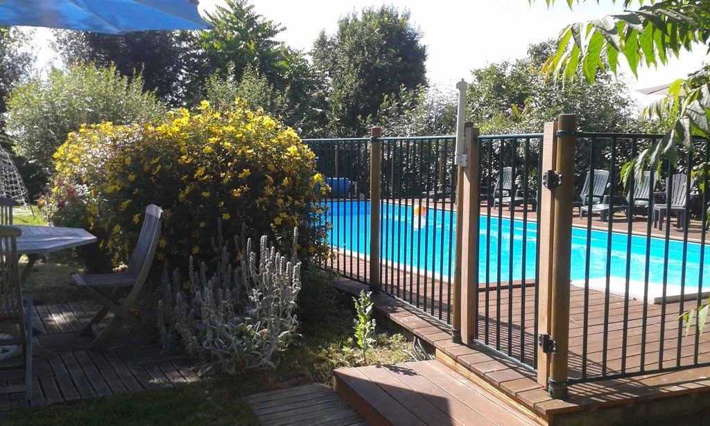 Gastgezin Saint-Prouant 28098