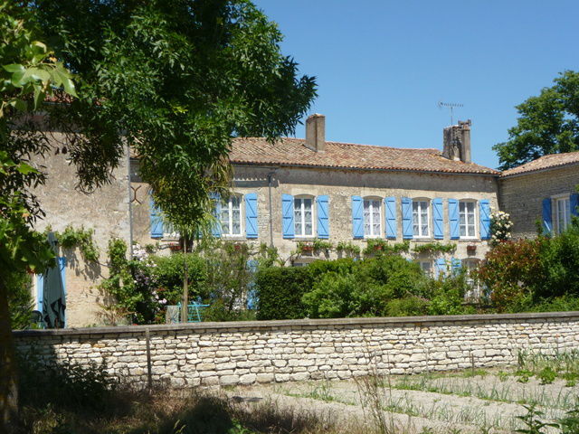 Hjemmeophold Frontenay-Rohan-Rohan 51533