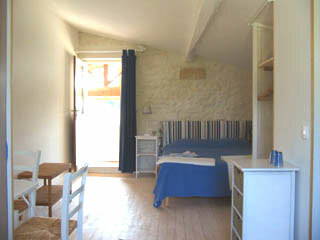 Room For Rent Vénérand 65069