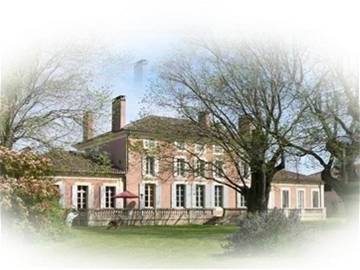 Roomlala | Chambres D'Hôtes À Louer - Le Château Lacaze 