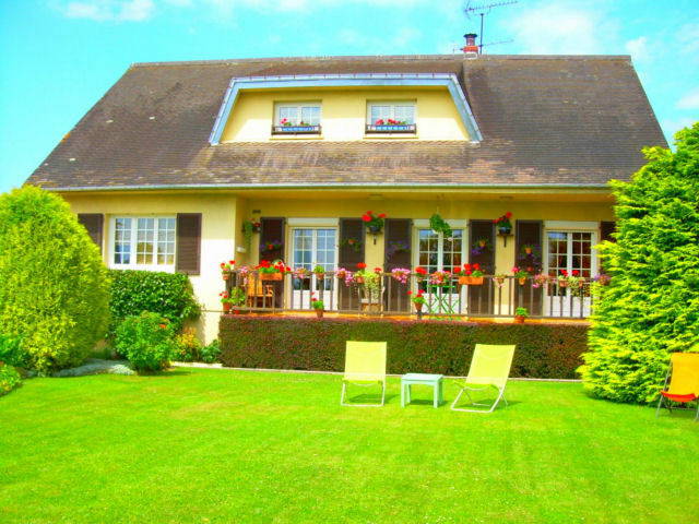 Homestay Ancourteville-sur-Héricourt 49940