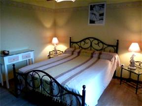 Guest Rooms And Gîtes For Rent For 24 Hours