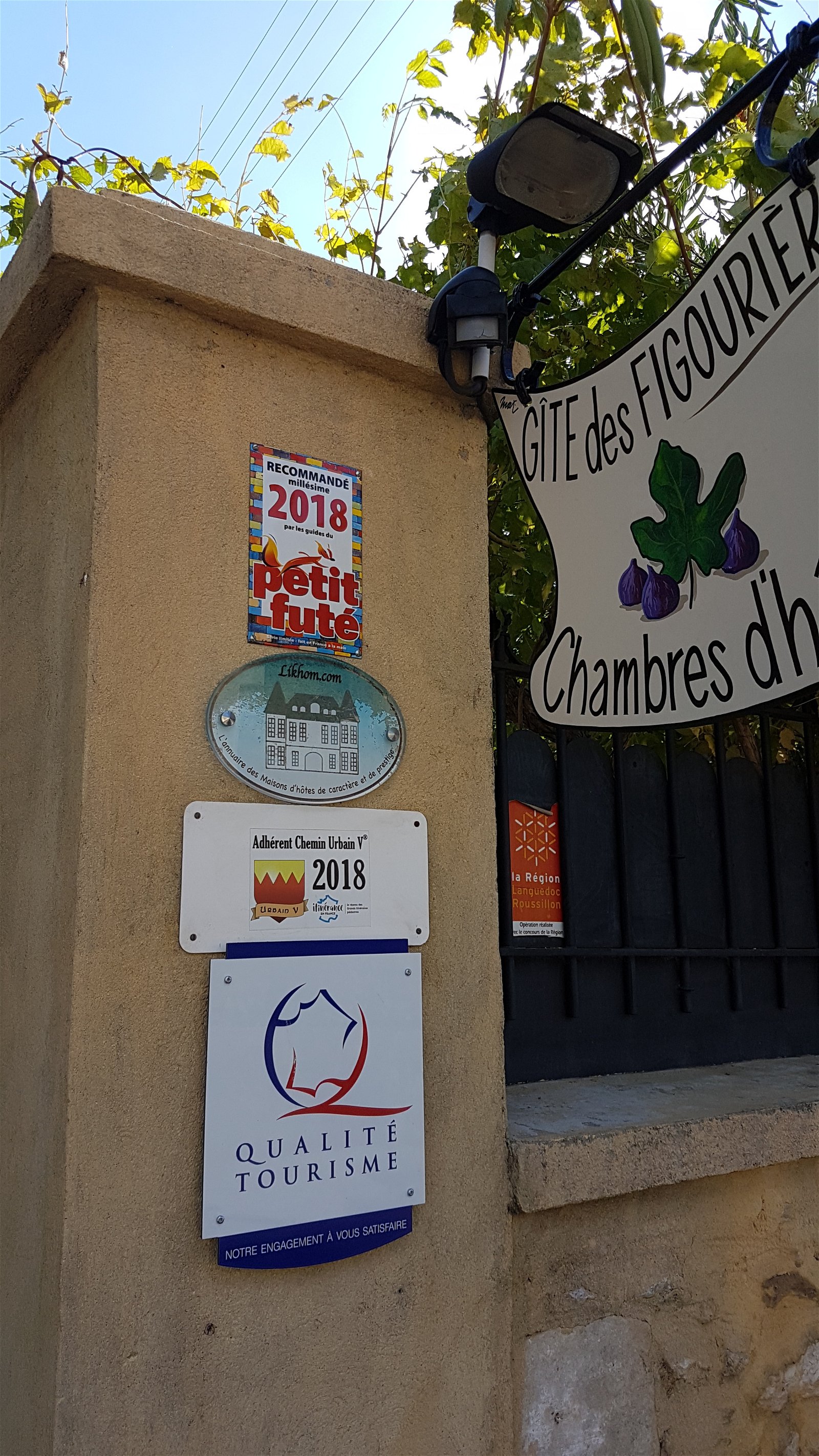 Gastenkamers Sainte-Anastasie 7401