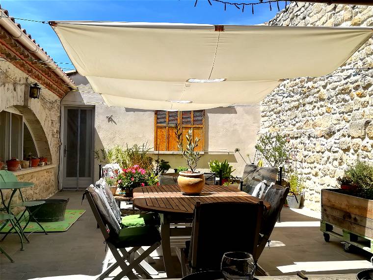 Homestay Théziers 389605-1