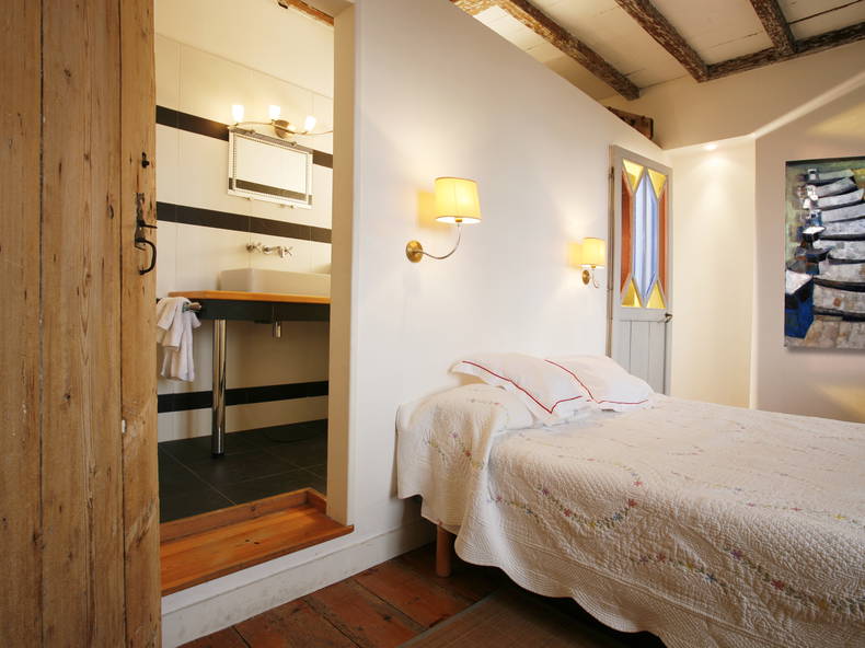 Chambres D'hôtes Saintes 66548-2