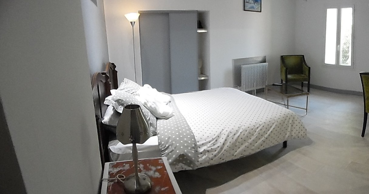 Gastenkamers Montagnac 102623