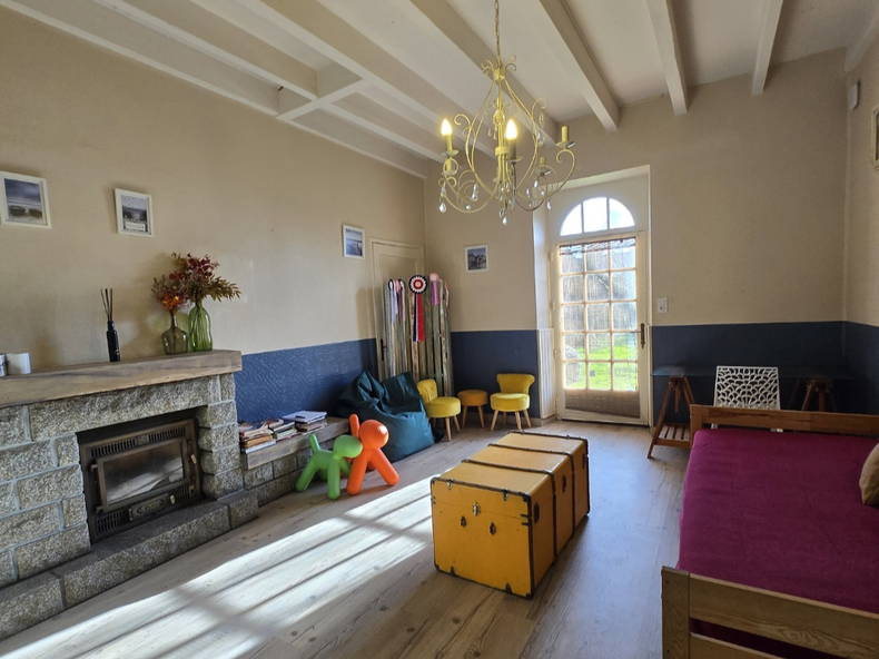 Gästezimmer Montréverd 622415-4