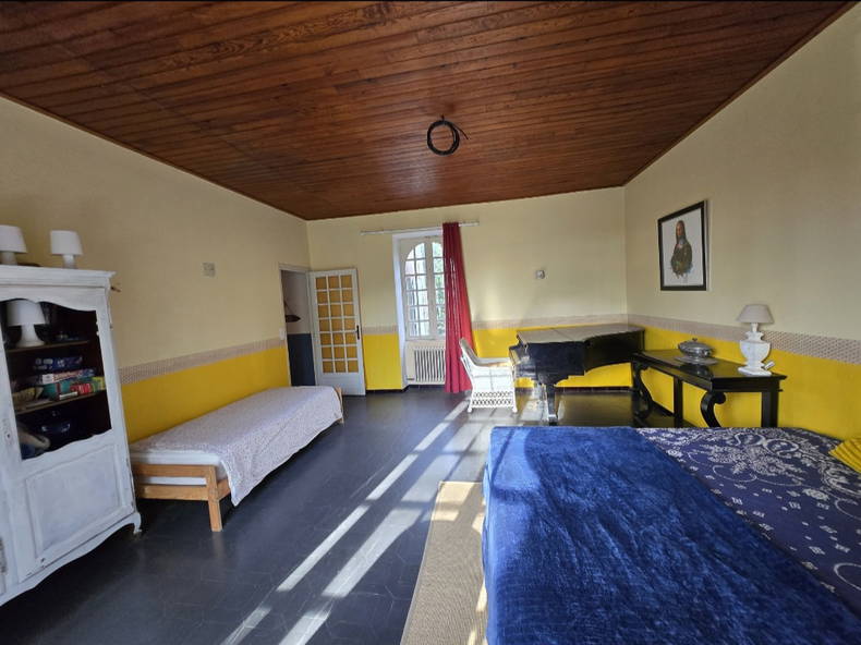 Gästezimmer Montréverd 622415-3