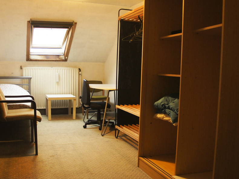 Colocación Saint-Josse-ten-Noode 83820-2