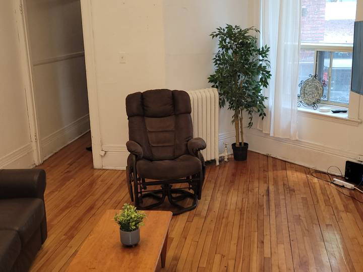 Colocation Montreal 648307-2