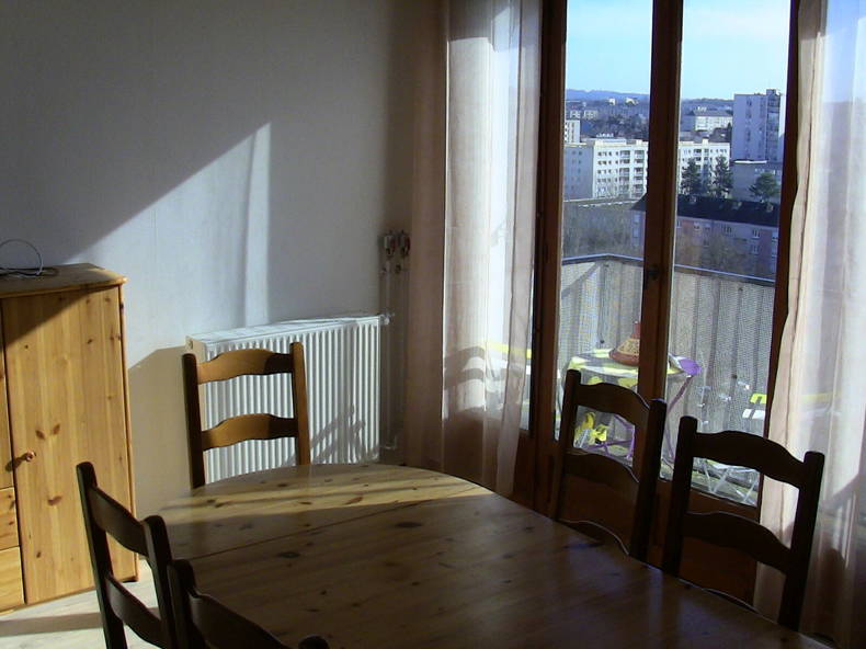 Kolokation Compiègne 58760-4