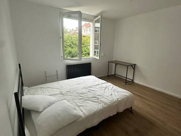 Piso compartido en renta en Grenoble - foto 2 : Habitación-2