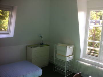 Room For Rent Versailles 77901