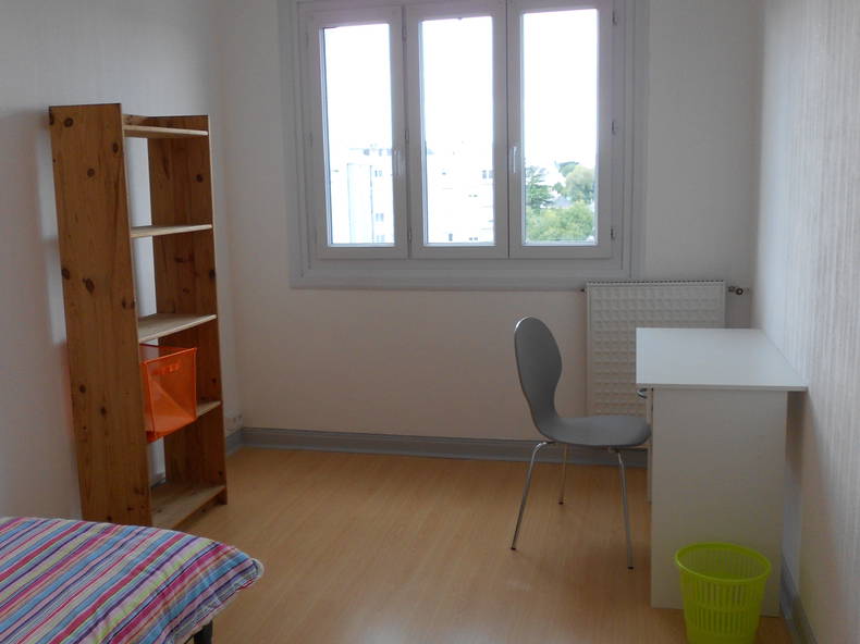 Colocation Lorient 78279-4