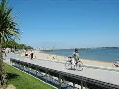 Kolokation Saint-Nazaire 121040-2