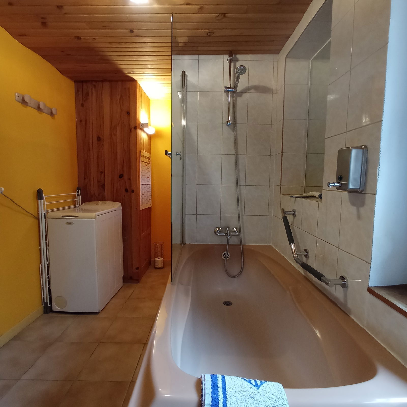 Independent Studio Noyers 181257