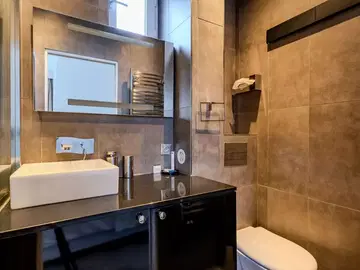 Gesamte Unterkunft zur Miete in Paris - Foto 8 : Badezimmer-8
