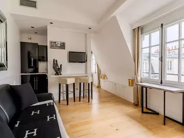 Gesamte Unterkunft zur Miete in Paris - Foto 3 : Sonstiger Raum-3