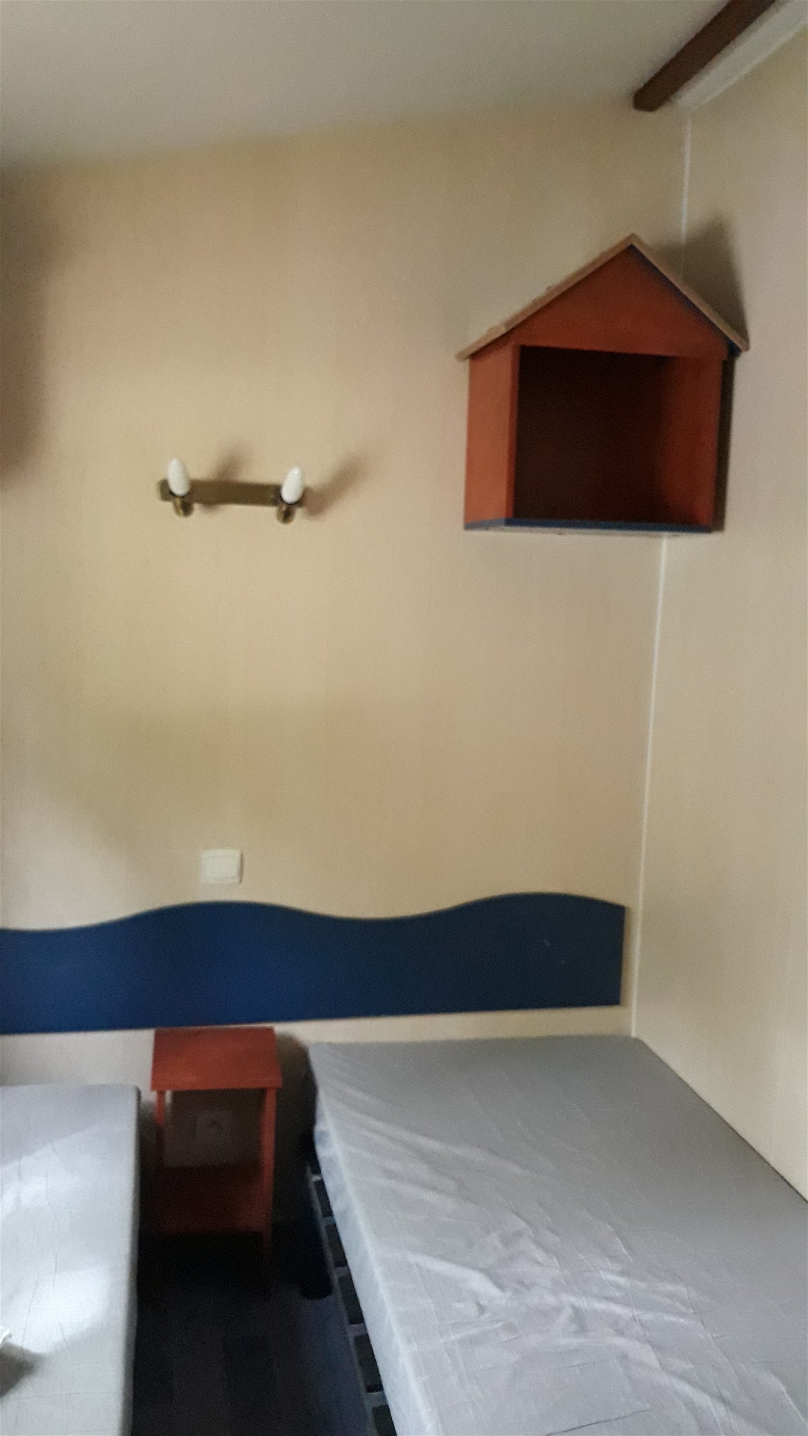 Itsenäinen Studio Beynes 260211