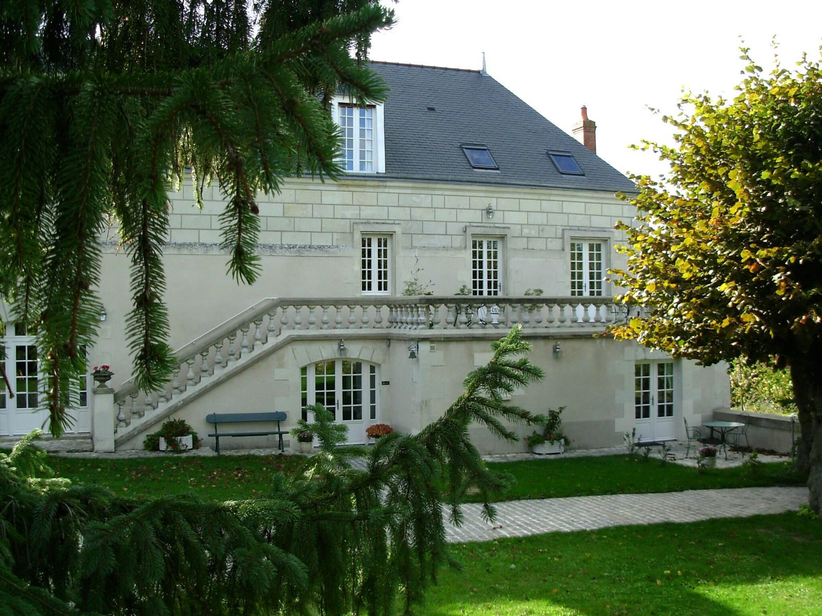 Gaascht Zëmmeren Saint-Julien-de-Chédon 137715