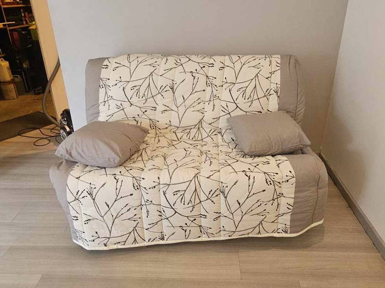 Entire Home Démouville 260579-5