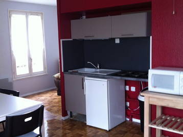 Room For Rent Devant-Les-Ponts 12447