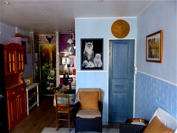 Roomlala | Charmant Studio Au Coeur De Paris