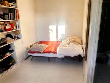 Room For Rent Paris 323402-1