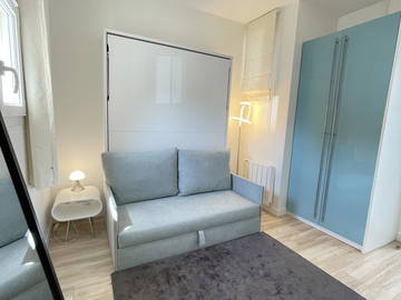 Logement entier à louer à Bagneux - photo 1-1