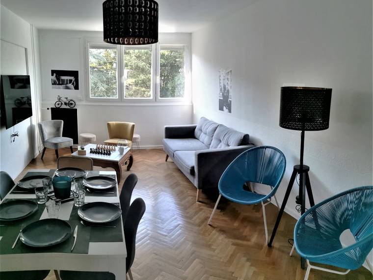Colocación Saint-Étienne 589605