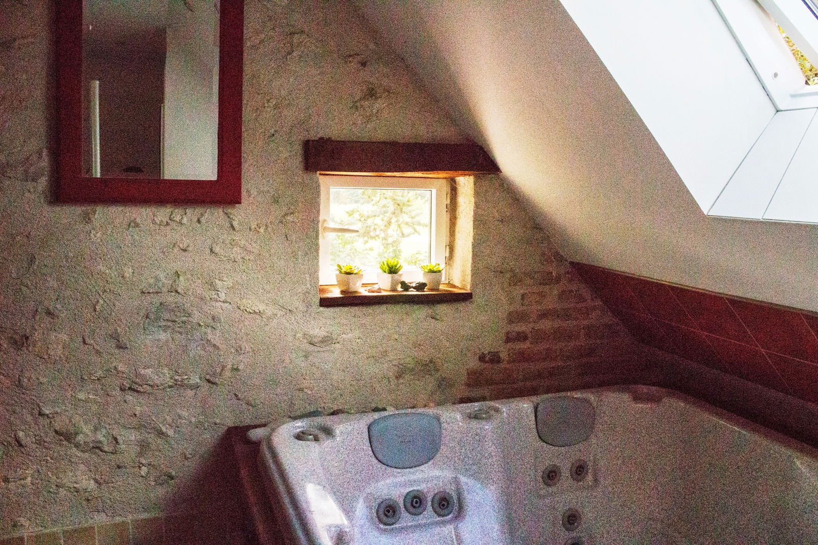 Unabhängiges Studio Cormeray 83555