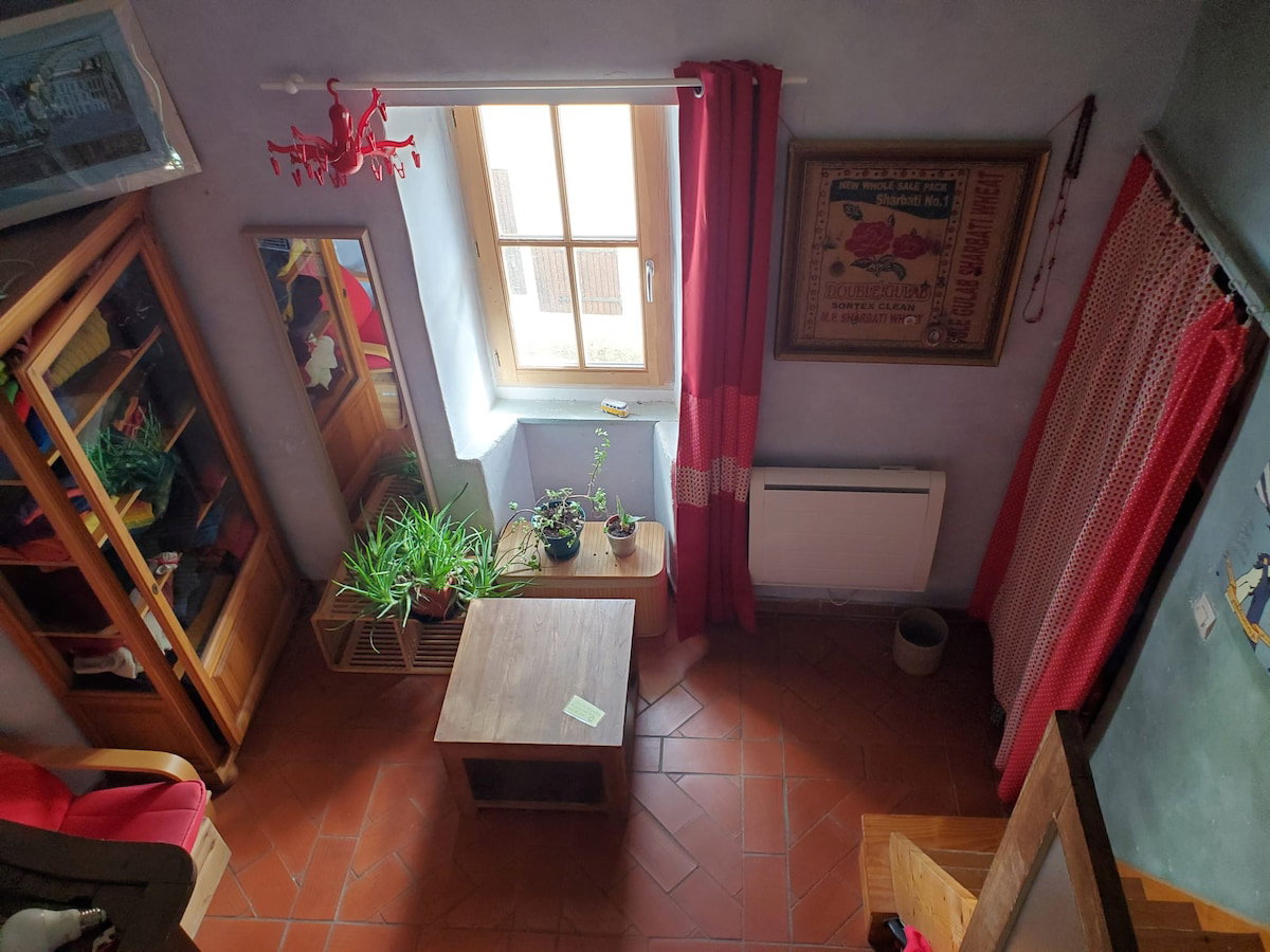 Logement Entier Arboras 672785