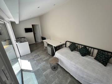 Room For Rent Les Pavillons-Sous-Bois 259027