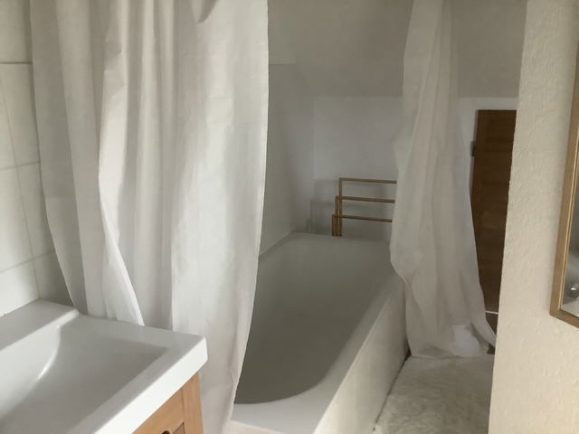 Chambre Chez L'habitant Cessy 660536