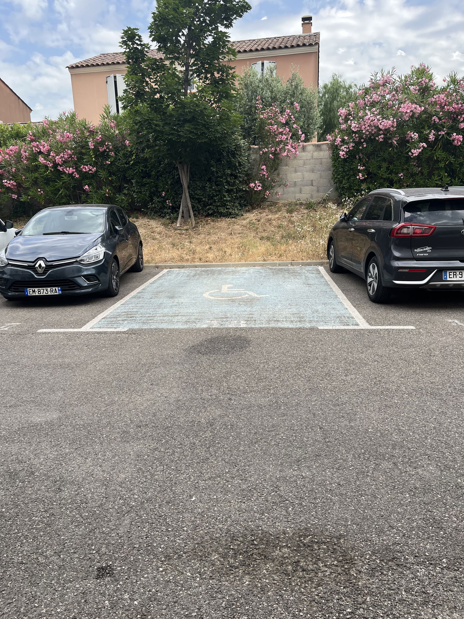 Gastgezin Marseille 647674