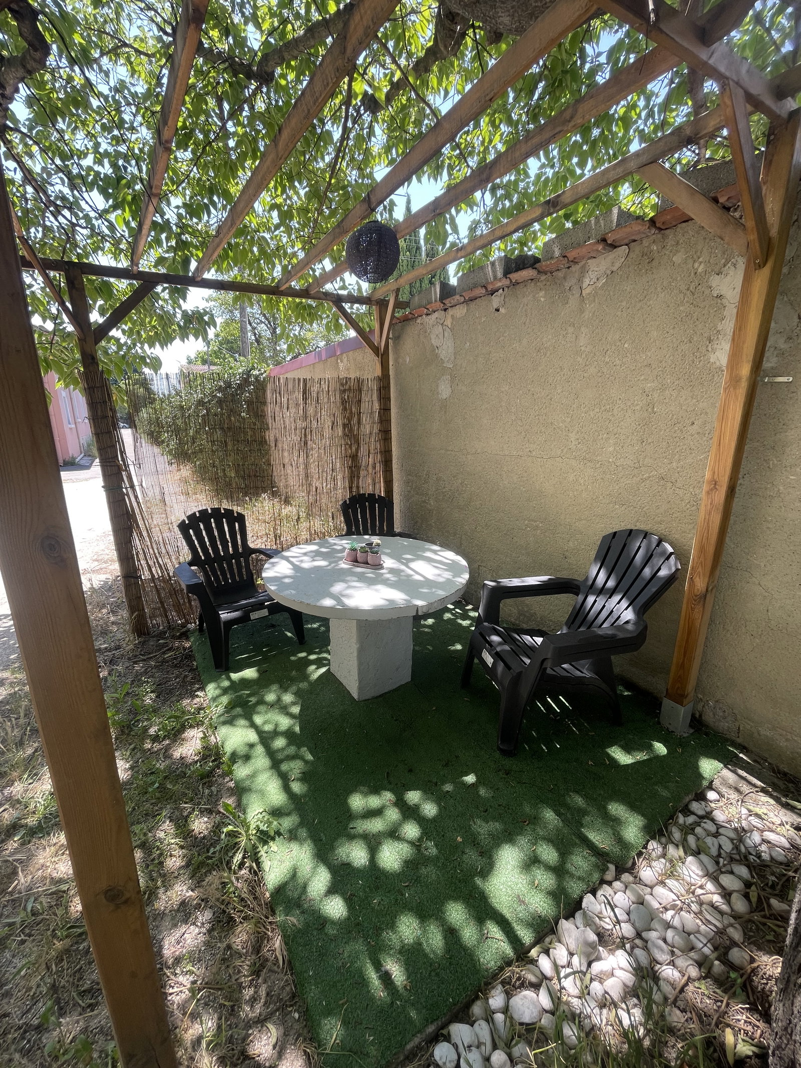 Delat Boende L'Isle-sur-la-Sorgue 667149