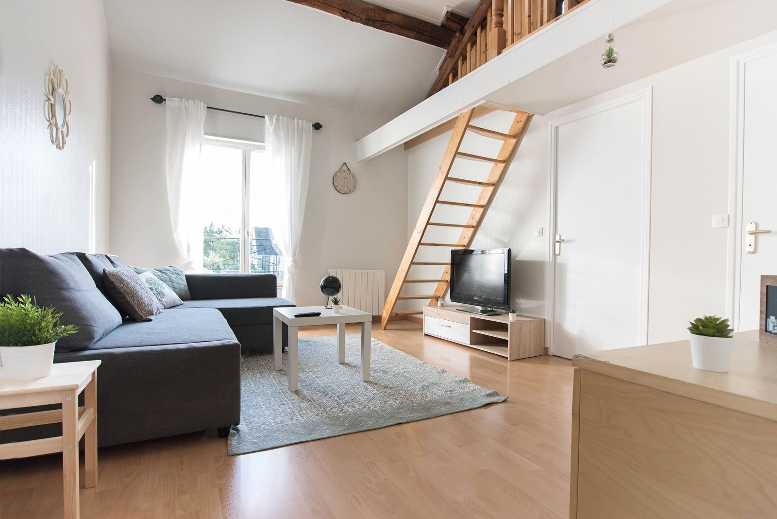 Hela Huset Mortefontaine 446399