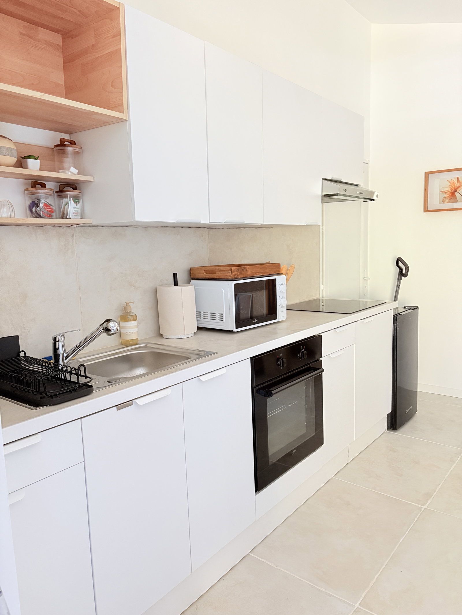 Entire Home Ventabren 669780