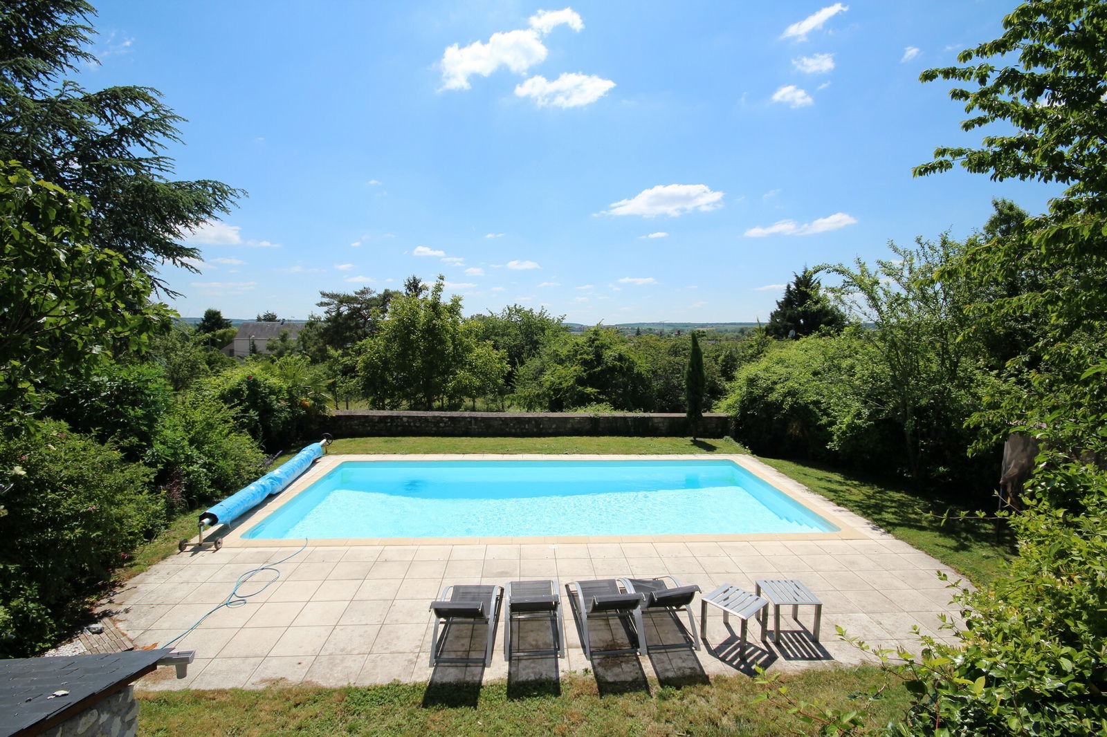 Homestay Crouzilles 76672