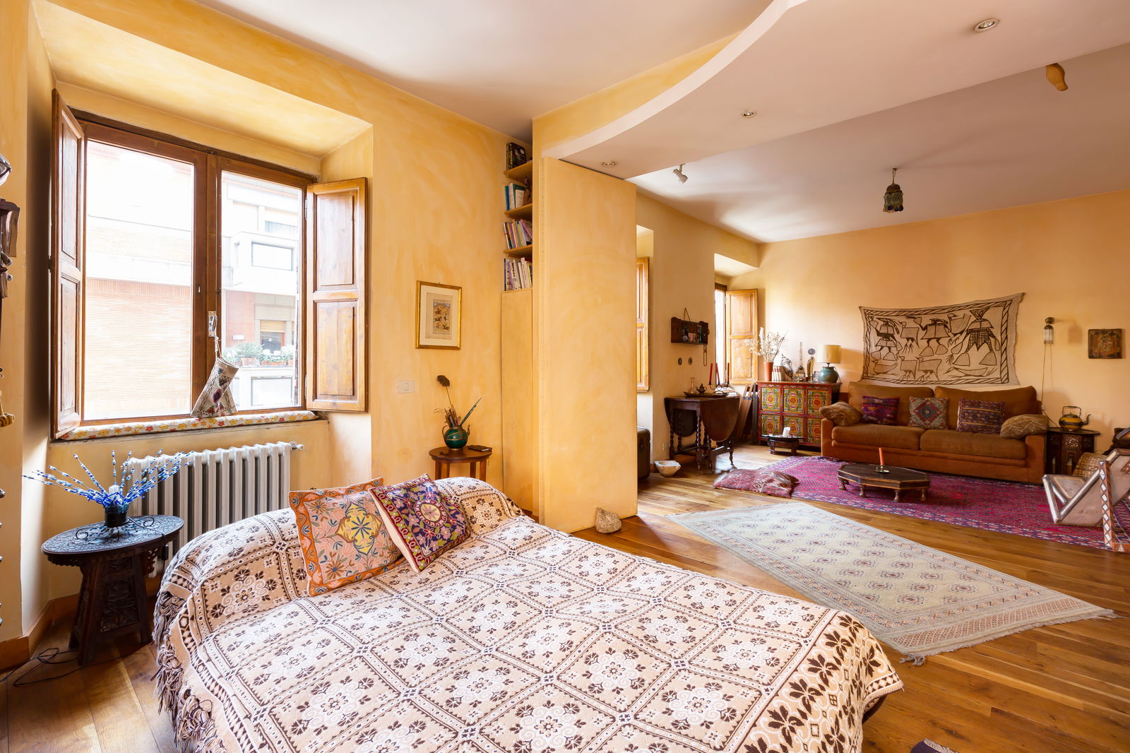 Independent Studio Roma 230382